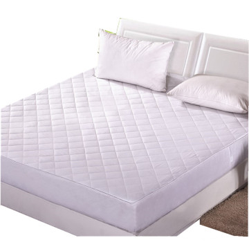 Hot Selling Queen Size Waterproof Mattress Protector / Mattress Cover